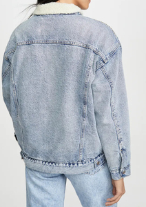 Chaqueta Vaquera de Mezclilla para Mujer con Logotipo de Marca Personalizado 2025-26, Chaqueta Vaquera de Mezclilla Transpirable con Relleno de Algodón para Mujer al por Mayor con el Mejor Servicio OEM - Product Image 3