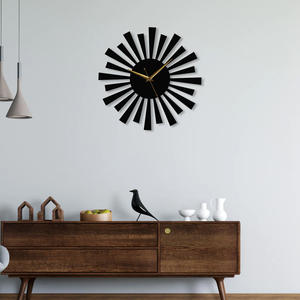 Horloge murale analogique en métal au design unique, best-seller, avec couleur et taille personnalisées pour la décoration de la maison et de la salle de séjour - Product Image 1