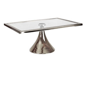 Soporte para servir pasteles de frutas decorativo de calidad superior en forma redonda con acabado dorado para bodas y celebraciones. - Product Image 3