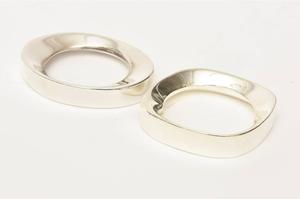Rond de serviette en métal argenté fait à la main en gros à prix abordable d'Inde - Product Image 6