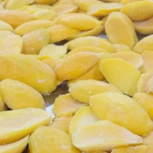Top Quality Frozen Mango Slices Half Frozen Mango Slices - Product Image 1
