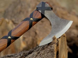 ขวานมีเคราโทมาฮอว์กแบบปรับแต่งได้ขวานที่ได้รับแรงบันดาลใจจากราญจ์โลธบรอคสำหรับคอสเพลย์และการตั้งแคมป์เกรดอุตสาหกรรม - Product Image 5