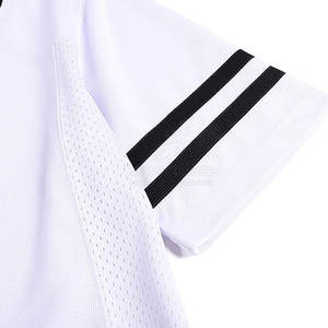 Maillot de football américain haute performance avec matériau extensible Maillot de football américain fabriqué au Pakistan - Product Image 4