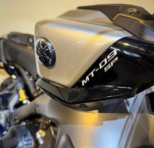 Moto Yamaha MT-09 SP industrielle OEM neuve 2025 avec garantie d'un an et livraison rapide - Product Image 1