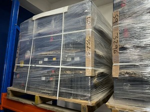 แบตเตอรี่ตะกั่วเศษเหลือจากการใช้งาน พร้อมส่งออก ราคาพิเศษ แบตเตอรี่ตะกั่วกรดใช้แล้วสำหรับขาย ราคาดีที่สุด มีสินค้าในสต็อก - Product Image 3