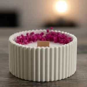 Easy Return Ceramic Jar <b>Candle</b> Baby breath Flower Decorative <b>Candle</b> Customized Box Concrete Jar <b>Candle</b> at Whole Price - Product Image 3