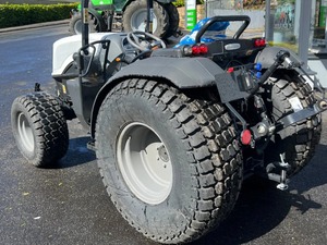 Nouveau tracteur à pied Lamborghini Sprint 60 60HP (tringlerie avant + boîte de vitesses de pompe à engrenages de moteur de prise de force) - Product Image 5