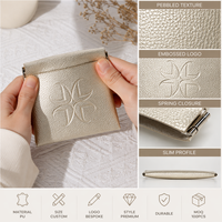 Pochette à monnaie en cuir PU rose poudré métallisé avec logo personnalisé en relief, sac cadeau de luxe en cuir imperméable pour écouteurs