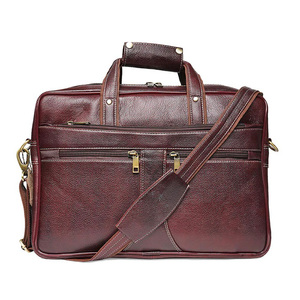 Sac fourre-tout élégant en cuir marron chary pour ordinateur portable Matériaux durables pour la fabrication de bagages - Product Image 1