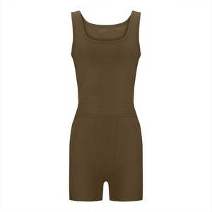 Conjuntos de entrenamiento a juego para mujer, Sujetador deportivo acanalado sin costuras de 2 piezas sólido, camiseta sin mangas corta, pantalones cortos de cintura alta para uso informal en el gimnasio de Yoga - Product Image 5