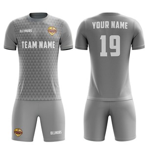 Ensemble de maillots de football sublimés de haute qualité, séchage rapide, conception personnalisée, vêtements de football, uniforme de football d'équipe d'entraînement bon marché - Product Image 2