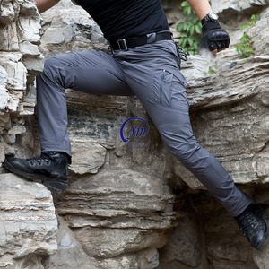YUEMAI Pantaloni Cargo da <span class=keywords><strong>Uomo</strong></span> Impermeabili Neri ad Asciugatura Rapida per Escursionismo e Sport all'Aperto - Product Image 3