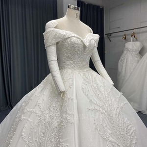 ANY262 Vestido de novia largo moderno y elegante, con escote corazón, encaje floral color marfil, cristales y lentejuelas, estilo imperio - Product Image 5