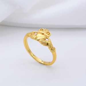 À la mode en gros de haute qualité véritable personnalisé celtique Claddagh Design attrayant anneau pour les femmes concepteur de bijoux à la mode - Product Image 4