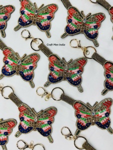 LLavero con colgante de mariposa Seedbead hecho a mano, bolsa de cuentas finas, accesorios de abalorios, mosquetones promocionales - Product Image 3