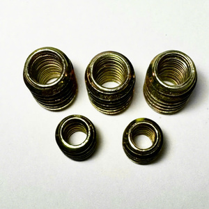 Chèn <span class=keywords><strong>Nut</strong></span> Chiều dài 25 mm vàng Việt Nam bên trong và bên ngoài răng gỗ đồ nội thất chèn <span class=keywords><strong>Nut</strong></span> chủ đề kết nối các loại hạt M6 M8 M10 M12 M20 - Product Image 3