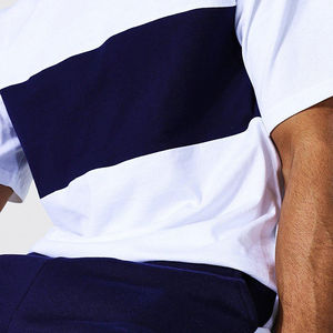 Ensemble double personnalisé pour hommes en gros pour les sports d'été T-shirt à manches courtes et short 100% coton Nouveau design Costume deux pièces - Product Image 4