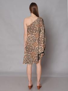 เดรสฤดูร้อนทำด้วยมือแบบอินเดียสำหรับผู้หญิงชุดเดรสเปิดไหล่ข้างเดียวพิมพ์ลายดอกไม้มีสไตล์แบบลำลองสำหรับเจ้าสาว - Product Image 4