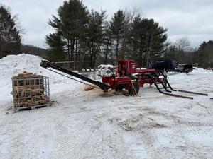 Processeur de bois de chauffage Timberwolf Pro-LP 25 tonnes, moteur à essence 22 CV, capacité de bûches de 16 pouces, fendeuse de bûches commerciale remorquable - Product Image 1