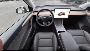 2024 Tesla โมเดลประสิทธิภาพ Y เบาะนั่งรถเกียร์อัตโนมัติ, เบาะหนังแบบพาโนรามาซันรูฟหลังสีเข้ม - Product Image 2