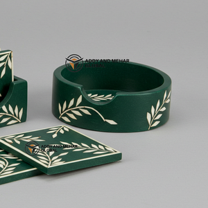 ชุดถาดรองแก้วฝังกระดูกสีเขียวเข้มและสีขาวทำด้วยมือพร้อมที่รองแก้วเครื่องดื่มลายดอกไม้ - Product Image 2