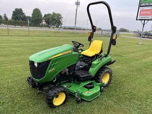 Tracteur compact original d'occasion Johnn pour Deeree 1023E à vendre - Product Image 4