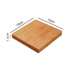 Posavasos de té de madera de teca pulida con estilo náutico y amor, decoración de madera alegre, artesanías naturales - Product Image 1