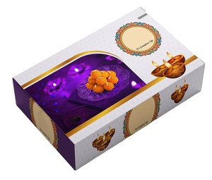 Venta al por mayor caja de regalo de pastel de caramelo diseño único corte láser combinado caja de dulces impreso personalizado al por mayor caja de dulces - Product Image 1