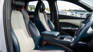 2023 B Y D ATTO 3 SUV à traction avant avec conduite à droite/à gauche - Product Image 6