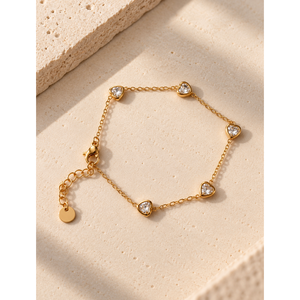 Pulsera de Acero Inoxidable con Bisel de Tres Corazones - Product Image 3