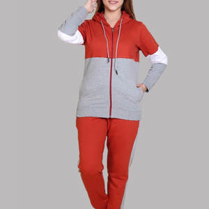Venta al por mayor de calidad superior de las mujeres con estilo Atlético chándal personalizado ligero de diseño de moda para el invierno de talla grande - Product Image 5