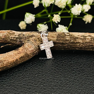 14K ทองคำแท้ประณีตเพชรธรรมชาติจี้ไม้กางเขนเครื่องประดับที่ดี - Product Image 3