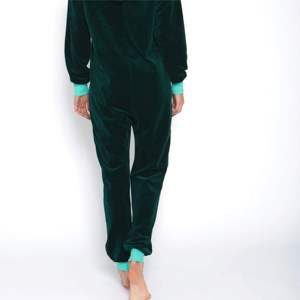 Pijama de lana para mujer Onesie-Cómodo y elegante-Ideal para descansar y dormir - Product Image 6