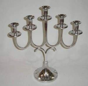 Candelabro de Menorah judía de aluminio de primera calidad para centro de mesa, candelabros de lujo modernos polacos brillantes para Decoración - Product Image 5
