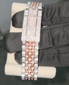 นาฬิกาข้อมือสไตล์หรูหรา RX ประดับเพชรโมอิสซาไนต์ หน้าปัดกระจก 41 มม. ตัวเลขโรมัน พร้อมฟังก์ชั่นวันที่ ระบบควอตซ์ สายสแตนเลส สไตล์ฮิปฮอป - Product Image 5