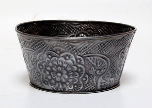 Iron <b>Garden</b> Round Planter With Embossed Brass <b>Antique</b> Planter <b>for</b> Home Decoration Planter Wholesale and Manufacturing - Product Image 2