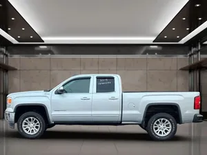 GMC Sierra 1500 SLE 2015 Usada en Perfecto Estado - Product Image 4
