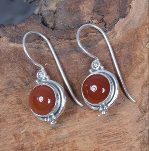 Boucles d'oreilles pendantes en argent sterling 925 faites à la main pour femmes Cabochon en onyx rouge lisse 10mm lunette réglage tenue quotidienne pour mariage - Product Image 5