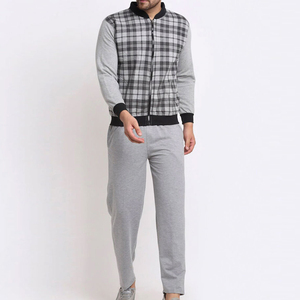 Nuevos Conjuntos Deportivos para Hombre con Estilo a Precio de Mayoreo, Venta Directa de Fábrica, Transpirables, de Secado Rápido, 100% Algodón, Conjuntos Deportivos para Hombre en Venta - Product Image 1