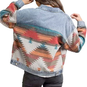 Fabricant pakistanais de vestes en jean pour femmes, matière en coton durable, service OEM, détail en peau de mouton respirante - Product Image 2