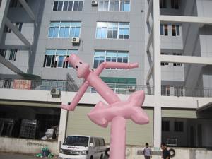 Danseurs gonflables mignons en forme de vache pour les événements publicitaires - Product Image 5