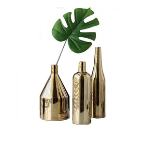 Vintage Design Custom Handmade Aluminium Metal Flower <b>Vase</b> Tabletop <b>Vase</b> Wholesale Exporter - Product Image 1