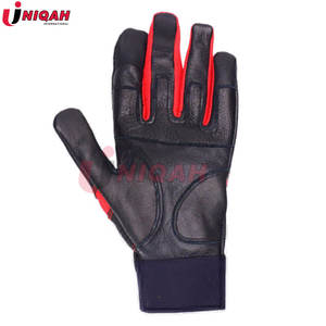 Gants de golf en cuir véritable Cabretta d'Indonésie de qualité supérieure personnalisables pour femmes et hommes à usage sportif - Product Image 4