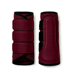 Bottes de brossage noires avec maille 3D et zone de protection en cuir synthétique. Protection aérée et à séchage rapide pour le travail quotidien - Product Image 1