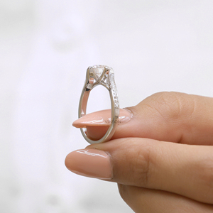 แหวนหมั้นเพชรที่ไม่ซ้ำกันในทองคำขาว18K แหวนเพชรโมอิสสำหรับผู้หญิง - Product Image 5