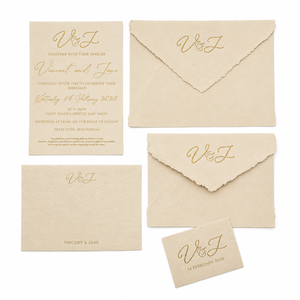 Elegantes sobres de papel con borde desflecado en colores pastel, con acabado hecho a mano, ideales para invitaciones y artículos de papelería de lujo. - Product Image 1