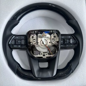 Volant de voiture en cuir noir brillant pour Toyota Hilux Revo <span class=keywords><strong>LC</strong></span> 70 79 LC300 Land Cruiser Fortuner 2017-2021 - Product Image 3