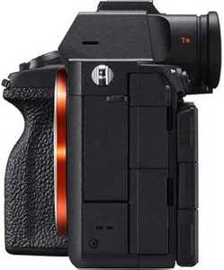 OFERTA ESPECIAL: Cámara sin Espejo de Fotograma Completo Alpha A7R V con Lente FE 70-200mm f/4 Macro G OSS II - Product Image 3