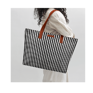 Big Capacity Black and White Straight Line 100% Pure Cotton Gots Certificate Shopping Women Leather Strap Eco Friendly Hand <b>Bags</b> - Product Image 1
