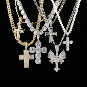 Colgante de Cruz Iced Out de Plata de Ley 925 con Diamantes de Moissanita VVS para Joyería Hip Hop - Product Image 6